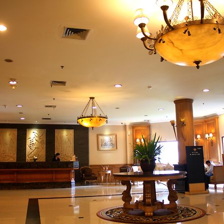 The Majesty Hotel Μπαντούνγκ Εξωτερικό φωτογραφία