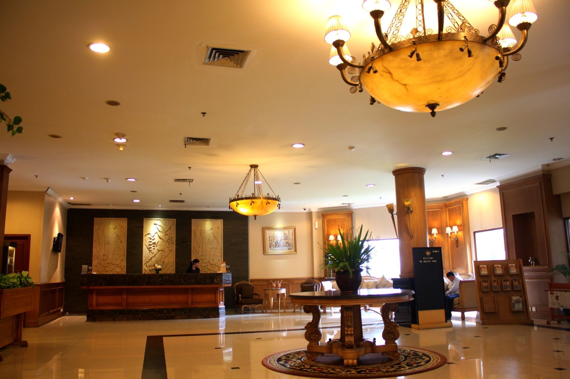 The Majesty Hotel Μπαντούνγκ Εξωτερικό φωτογραφία